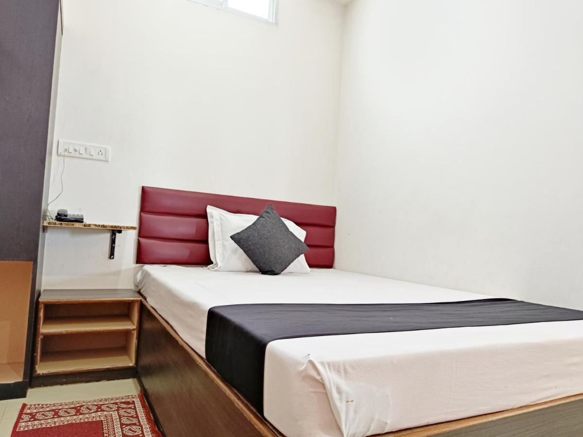 Hotel Executive Inn Hailakandi 外观 照片