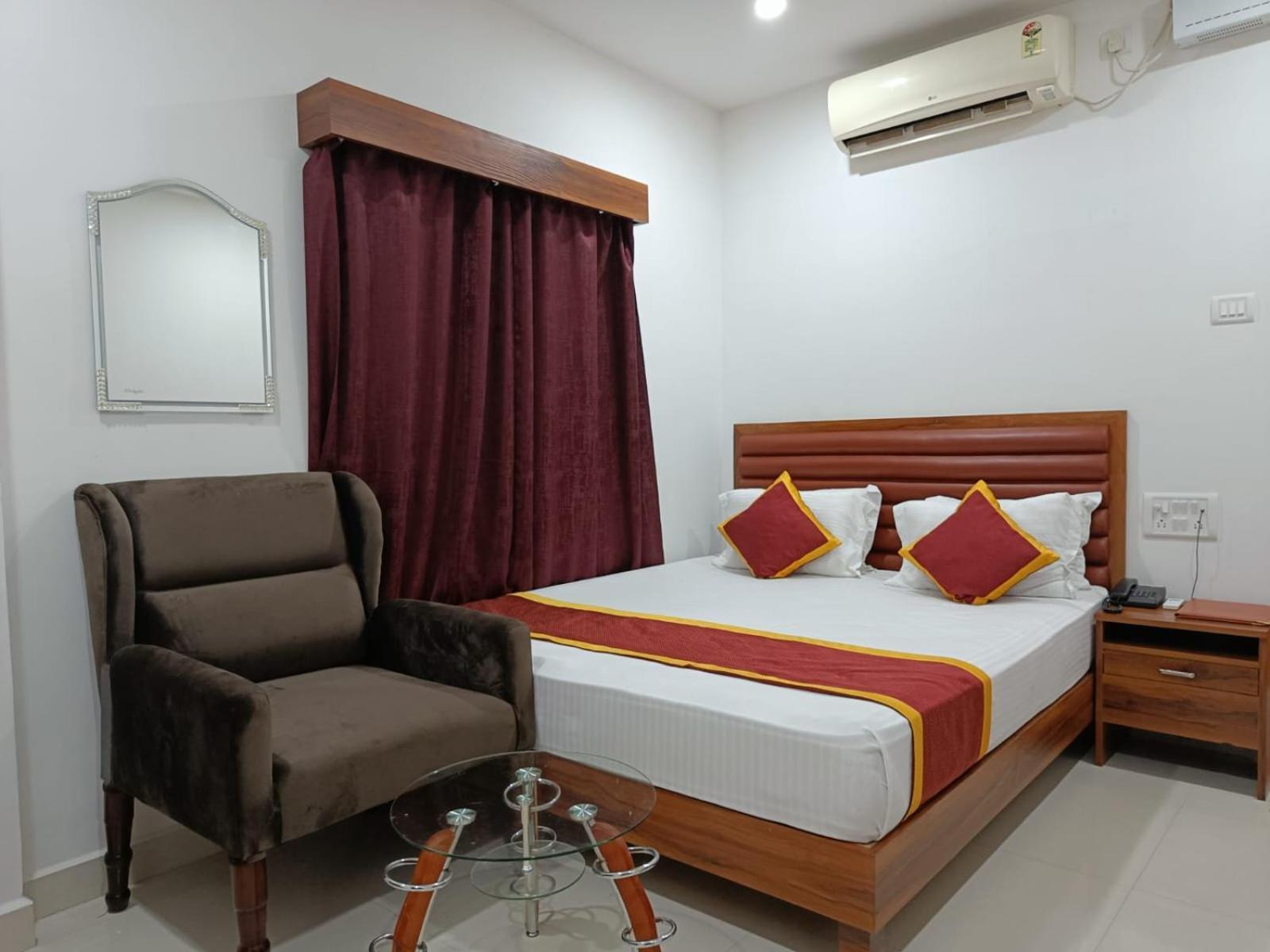 Hotel Executive Inn Hailakandi 外观 照片